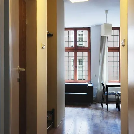 公寓 Apartament Karmazynowy Mariacka