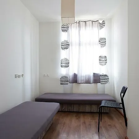 Apartament Karmazynowy Mariacka * 格但斯克
